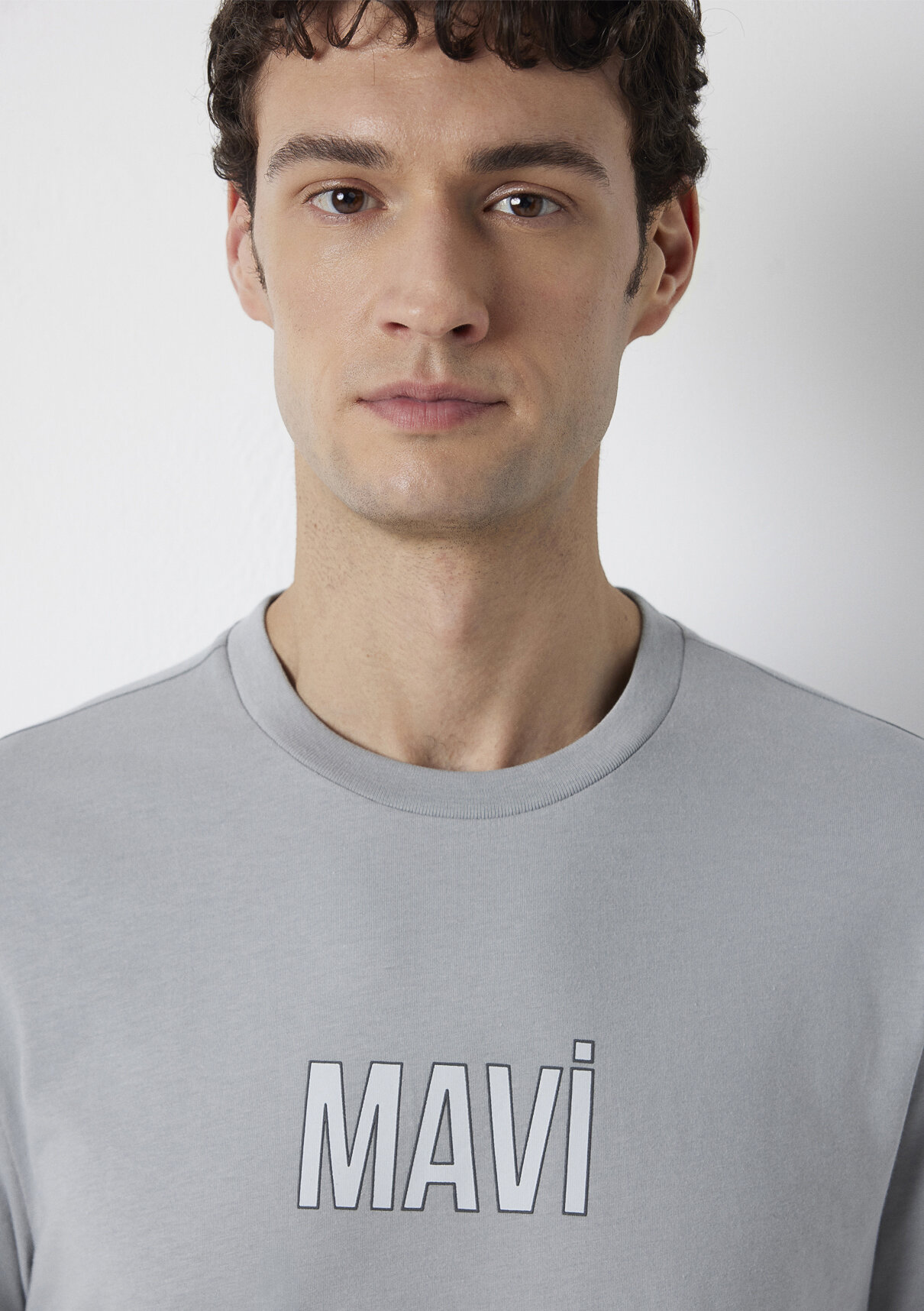 Mavi Logo Baskılı Gri Tişört görsel 6
