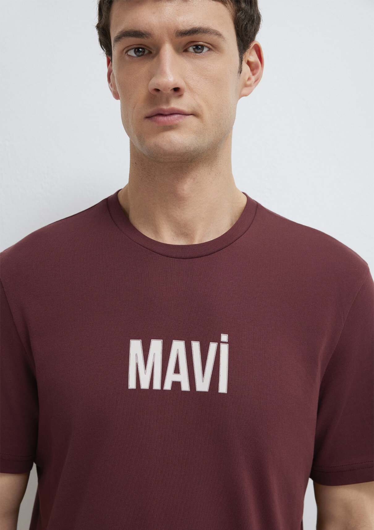 Mavi Logo Baskılı Bordo Tişört görsel 6