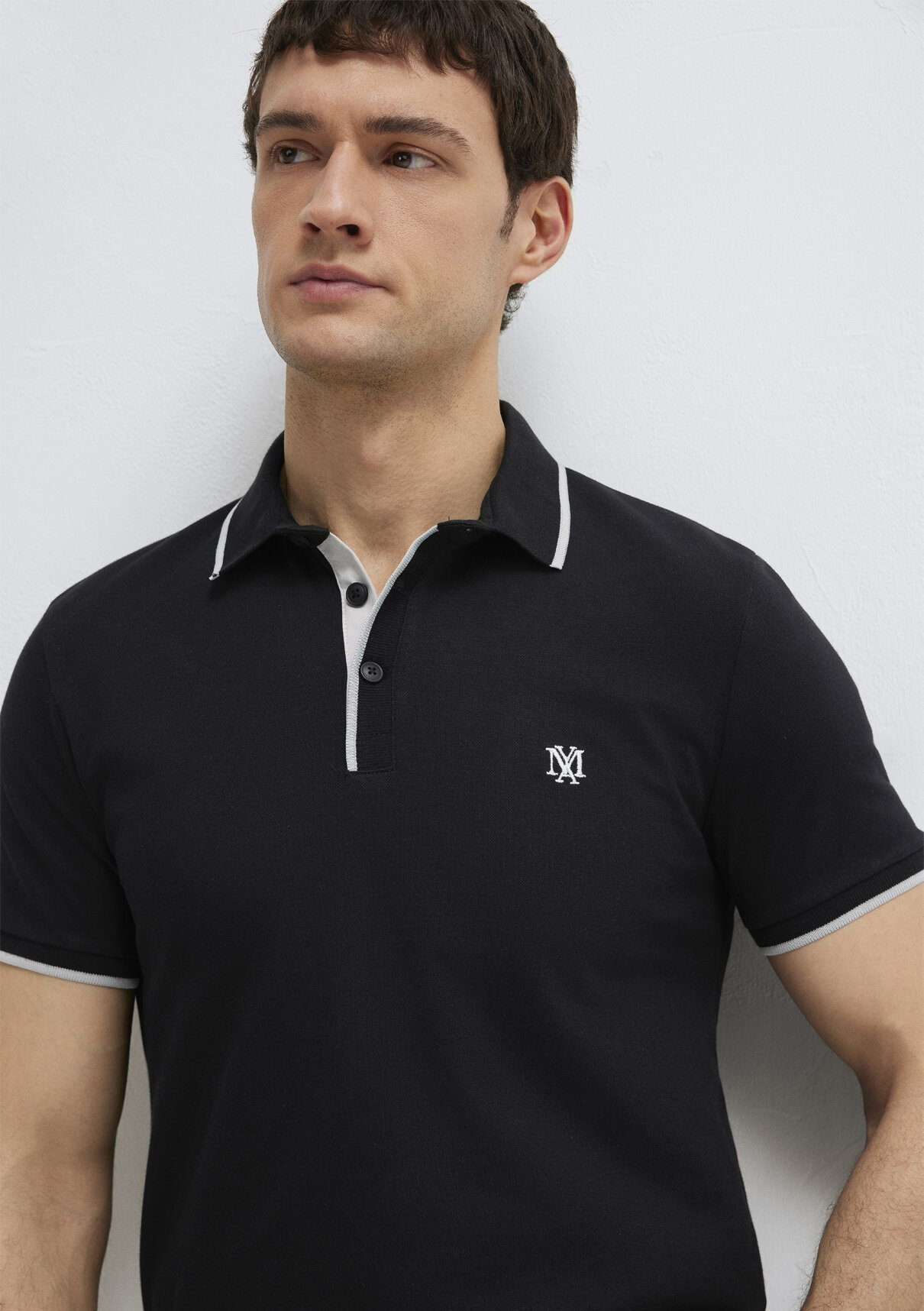 Mavi Mühür Logo Siyah Polo Tişört