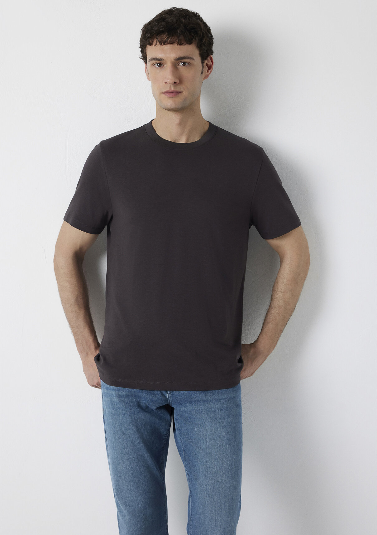 Mavi Black Kahverengi Basic Tişört görsel 2