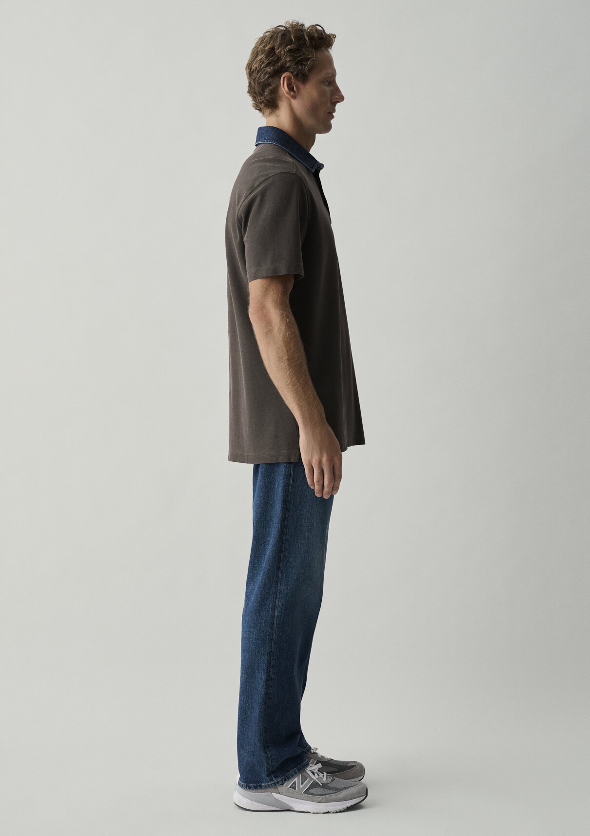 Mavi Denim Yaka Detaylı Kahverengi Polo Tişört görsel 5