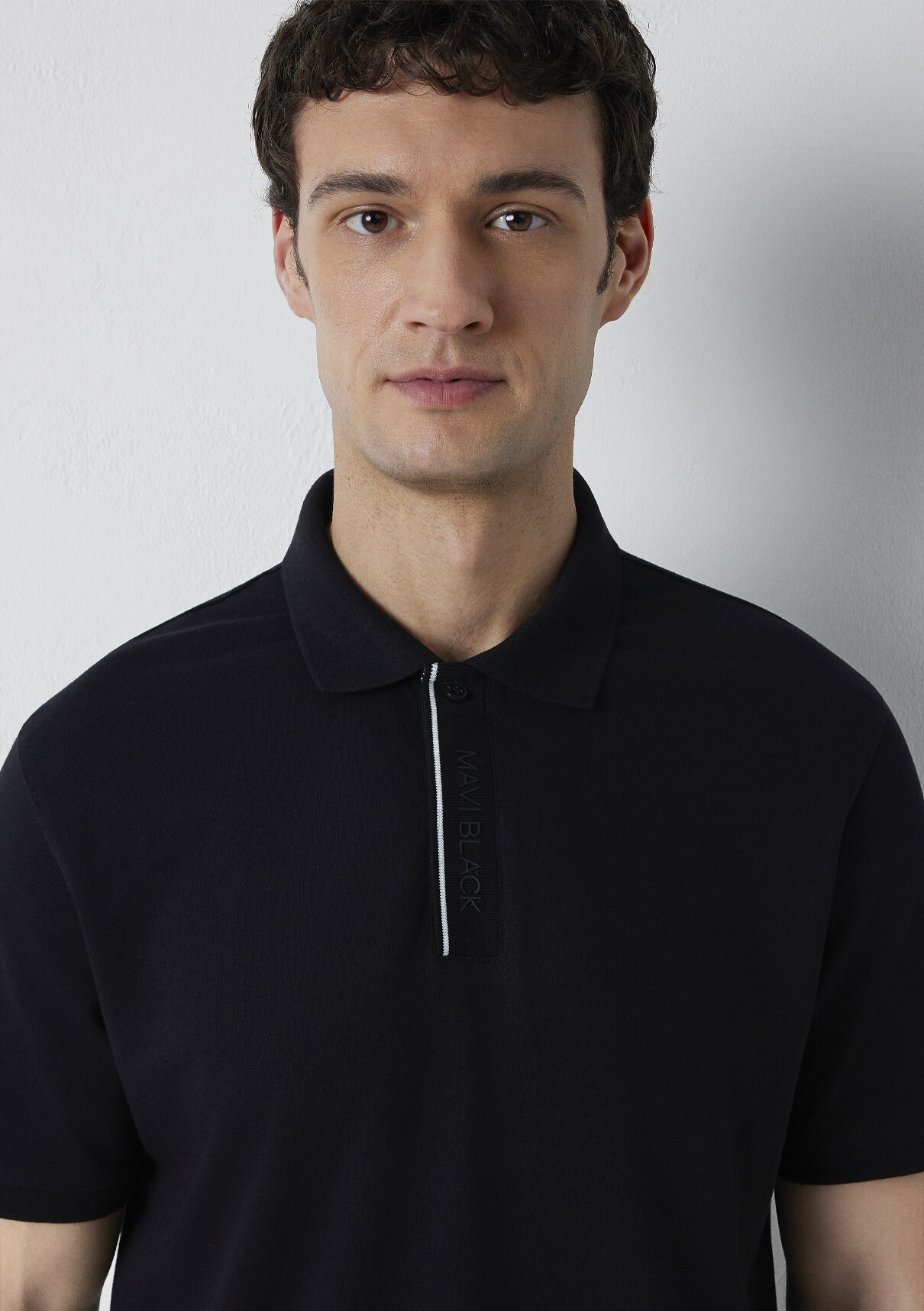 Mavi Black Siyah Polo Tişört görsel 7