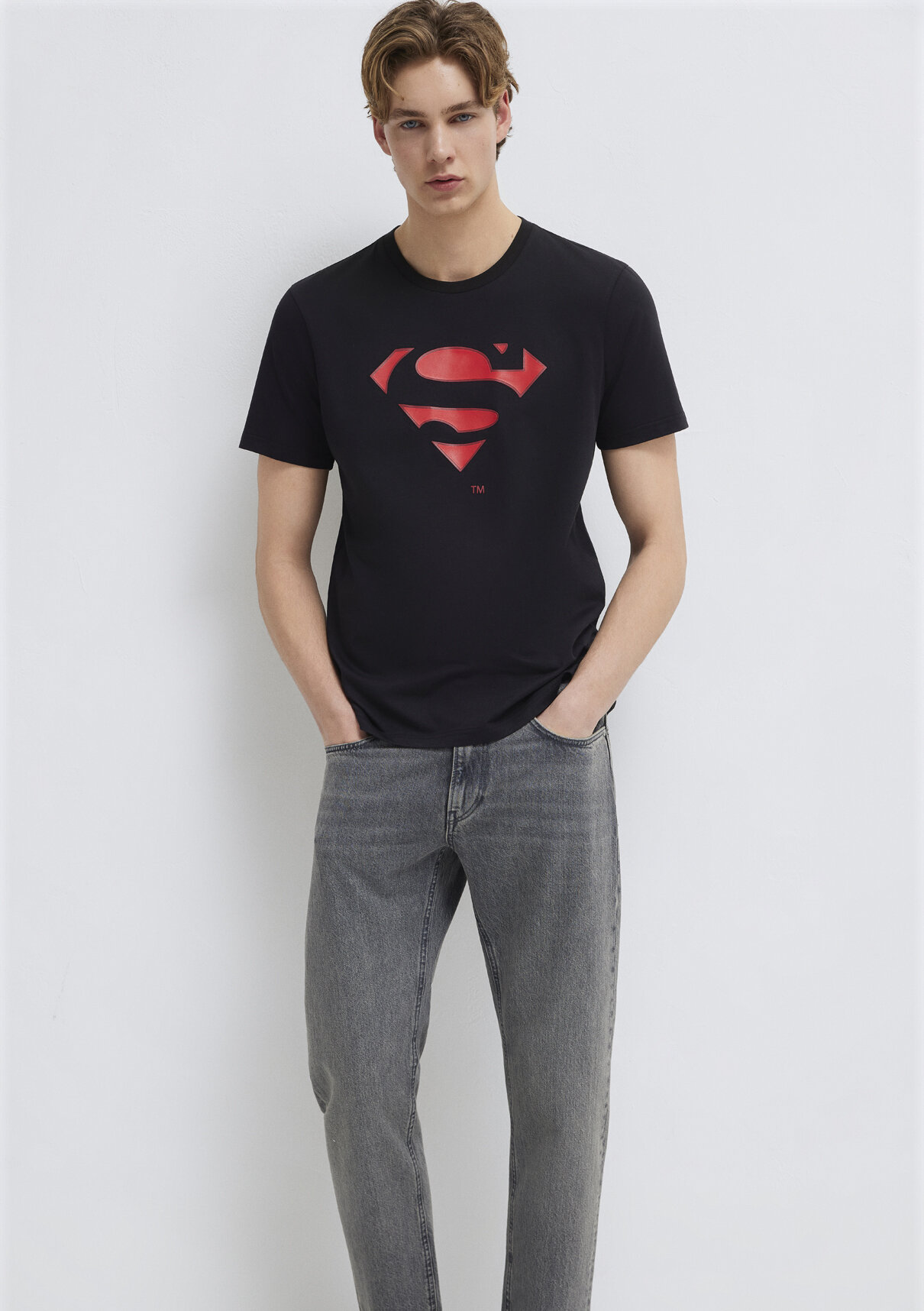 Mavi Superman Baskılı Siyah Tişört