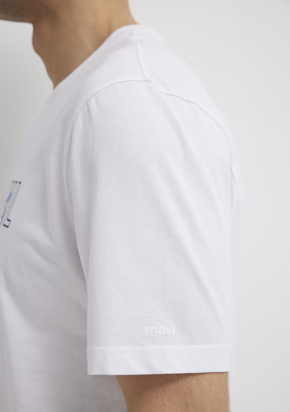 Mavi İstanbul Baskılı Beyaz Tişört görsel 7
