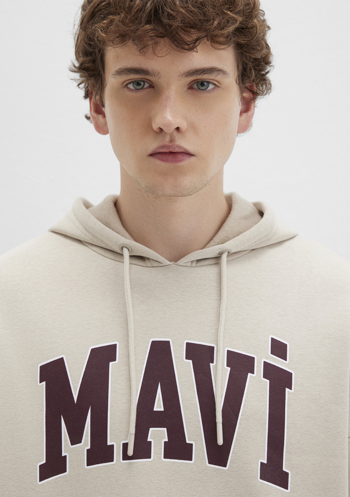 Mavi Logo Baskılı Kapüşonlu Bej Sweatshirt görsel 6