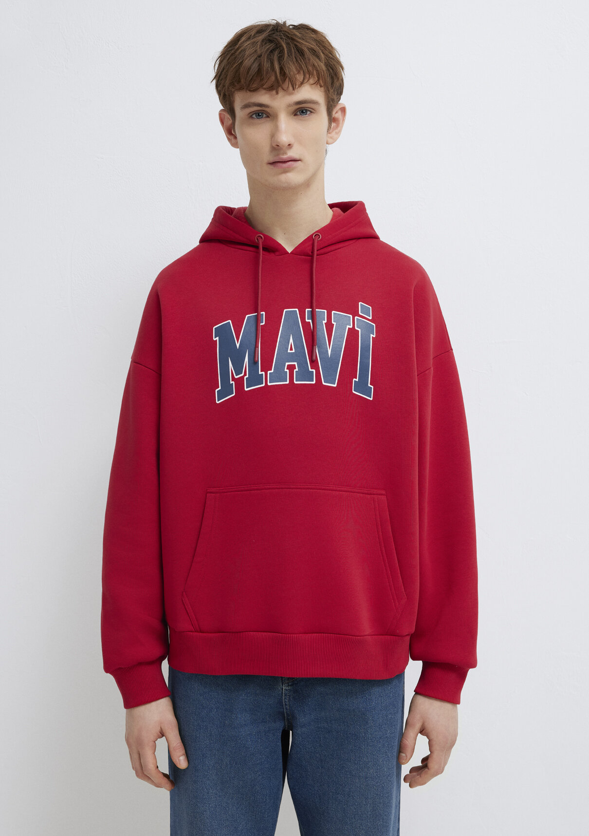 Mavi Logo Baskılı Kapüşonlu Kırmızı Sweatshirt görsel 3