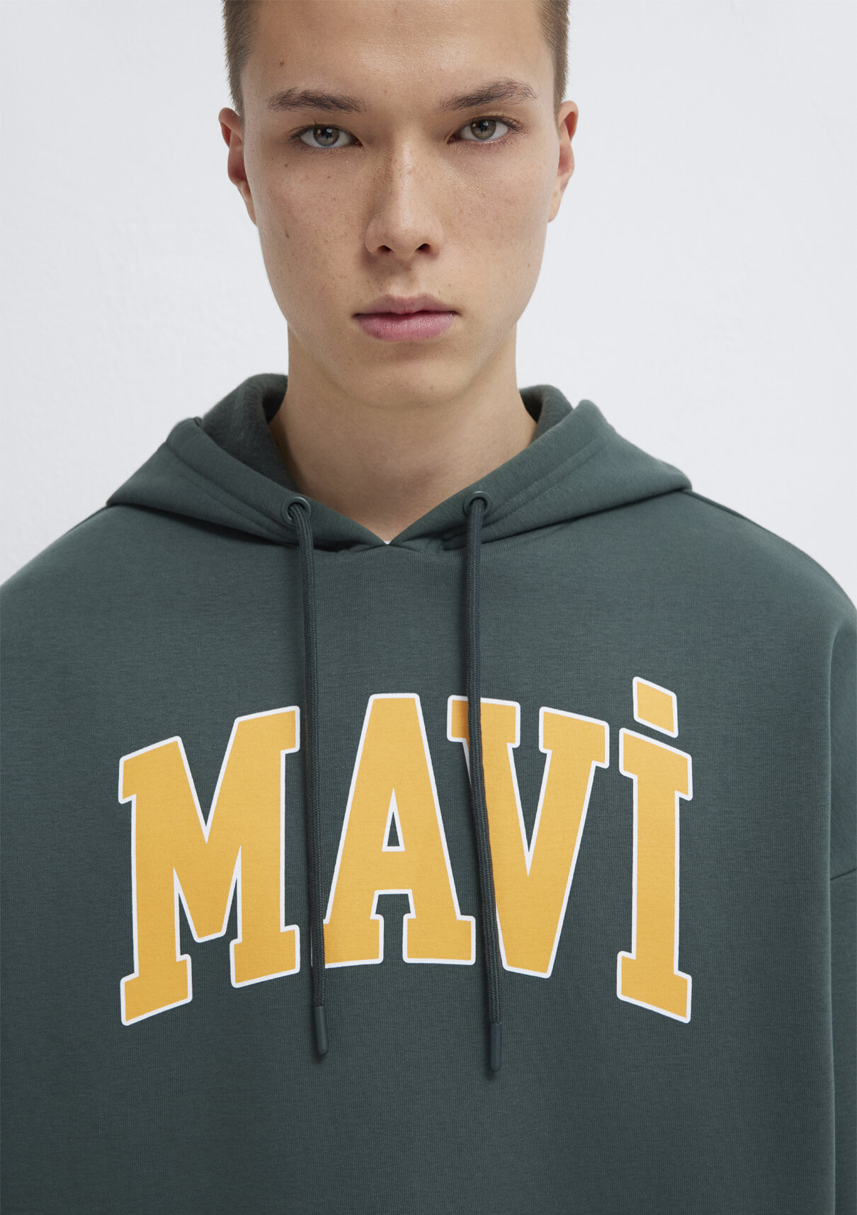 Mavi Logo Baskılı Kapüşonlu Yeşil Sweatshirt görsel 6