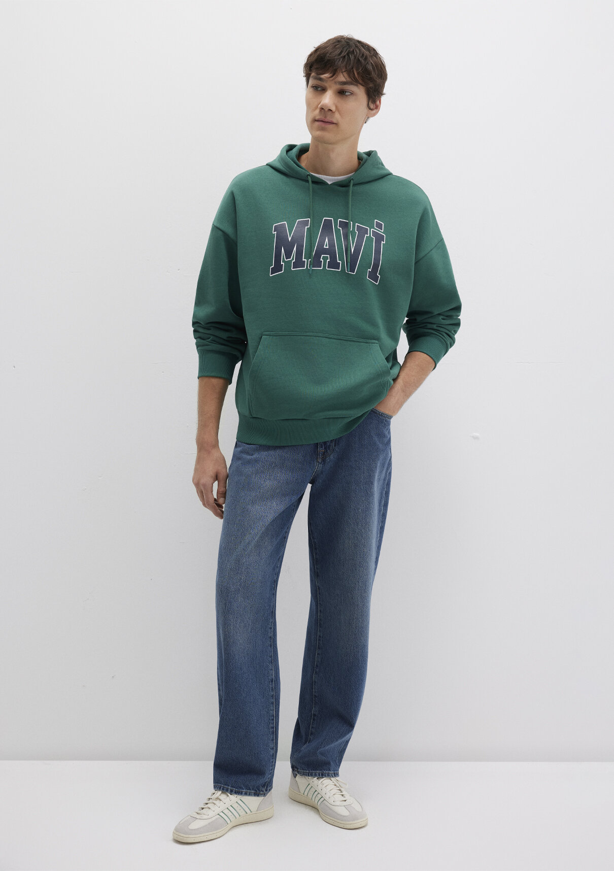 Mavi Logo Baskılı Kapüşonlu Yeşil Sweatshirt görsel 2