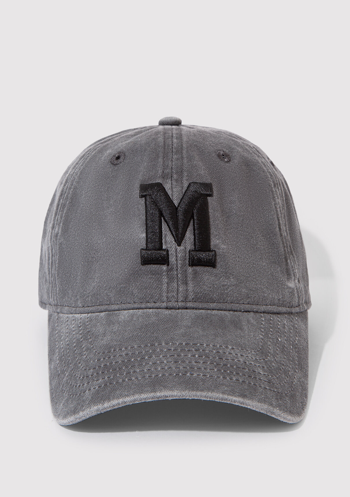 Mavi M Logo Detaylı Gri Şapka görsel 3
