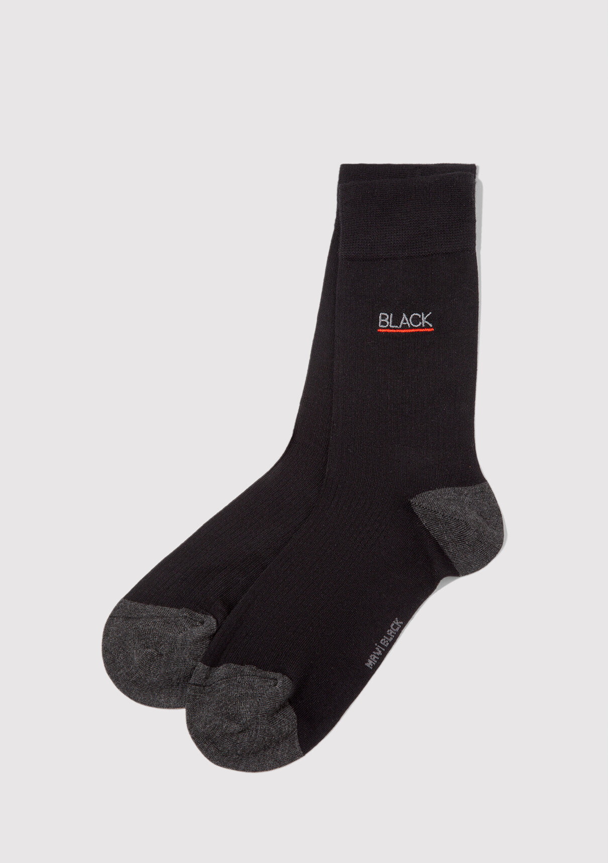 Mavi Black Nakışlı Siyah Soket Çorap