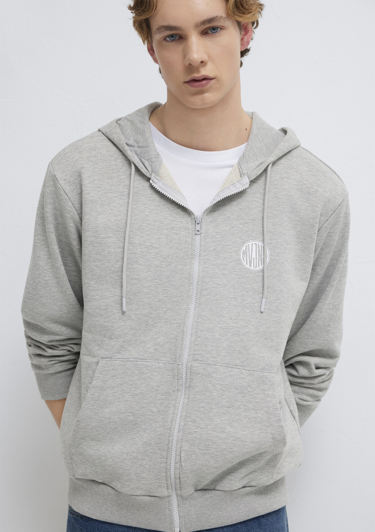 Mavi MVJNS Logo Baskılı Fermuarlı Kapüşonlu Gri Sweatshirt görsel 2