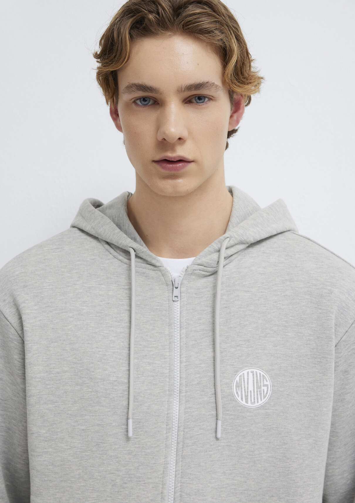 Mavi MVJNS Logo Baskılı Fermuarlı Kapüşonlu Gri Sweatshirt görsel 6
