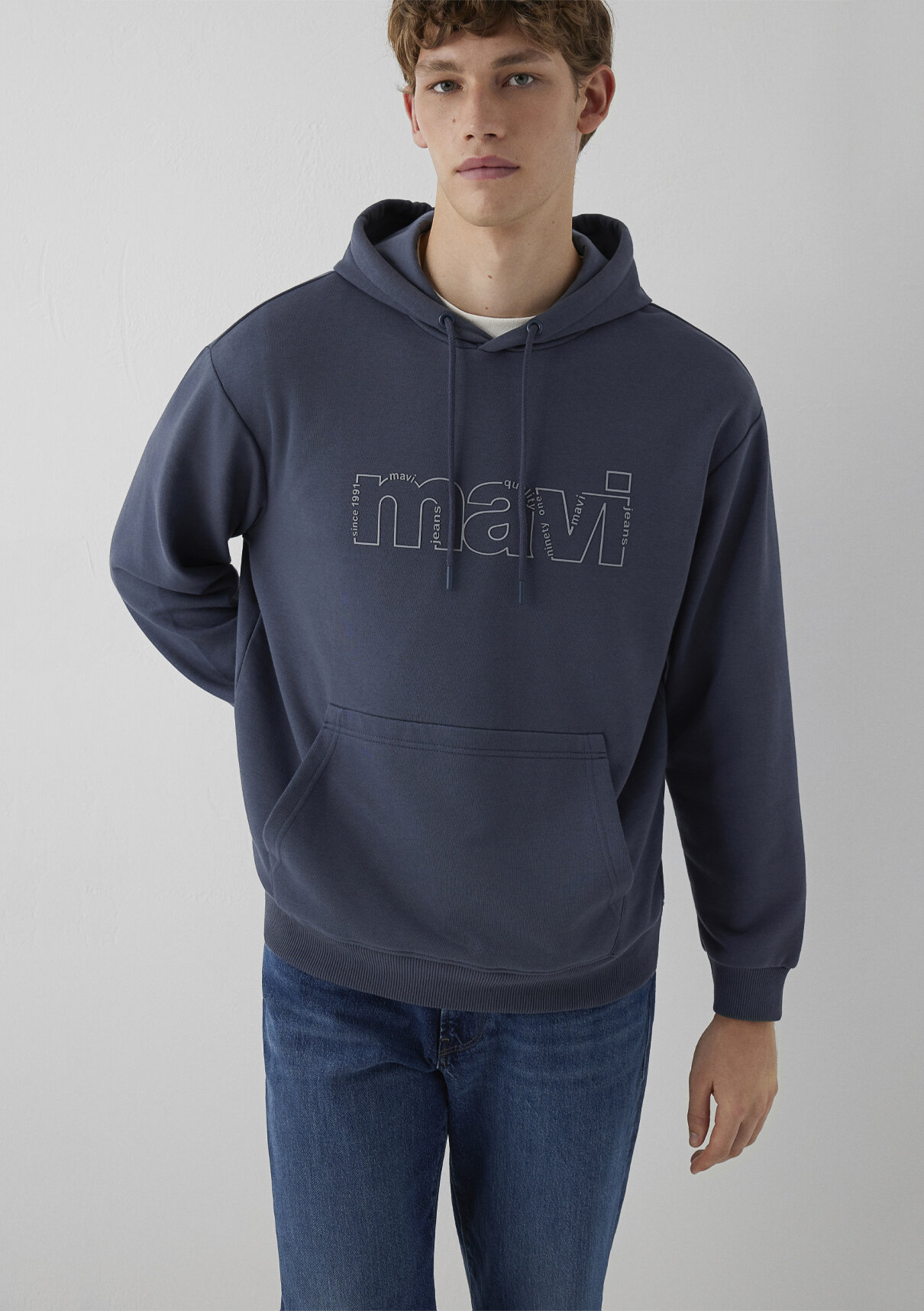 Mavi Logo Baskılı Kapüşonlu Lacivert Sweatshirt görsel 2