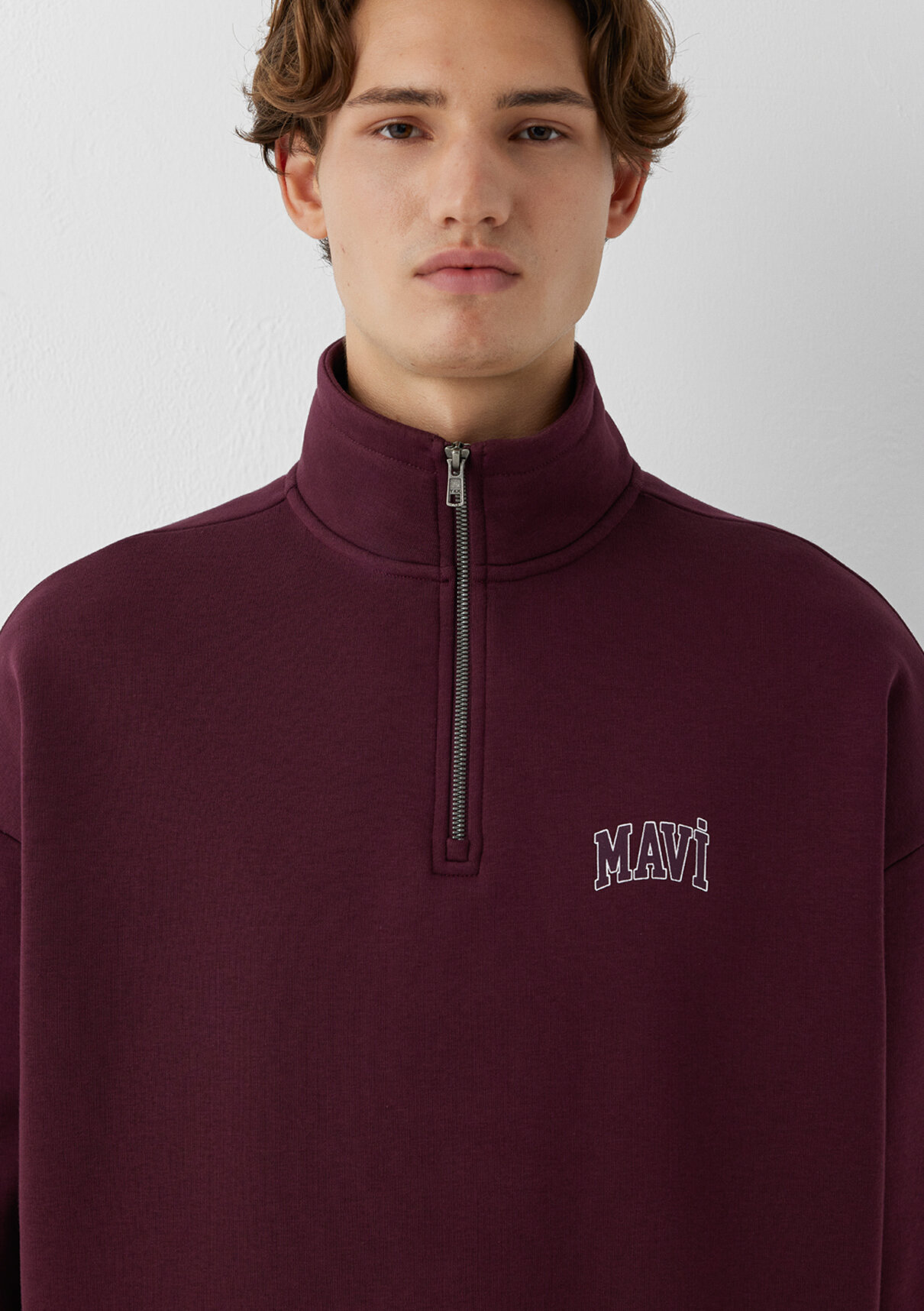 Mavi Logo Baskılı Yarı Fermuarlı Bordo Sweatshirt görsel 6