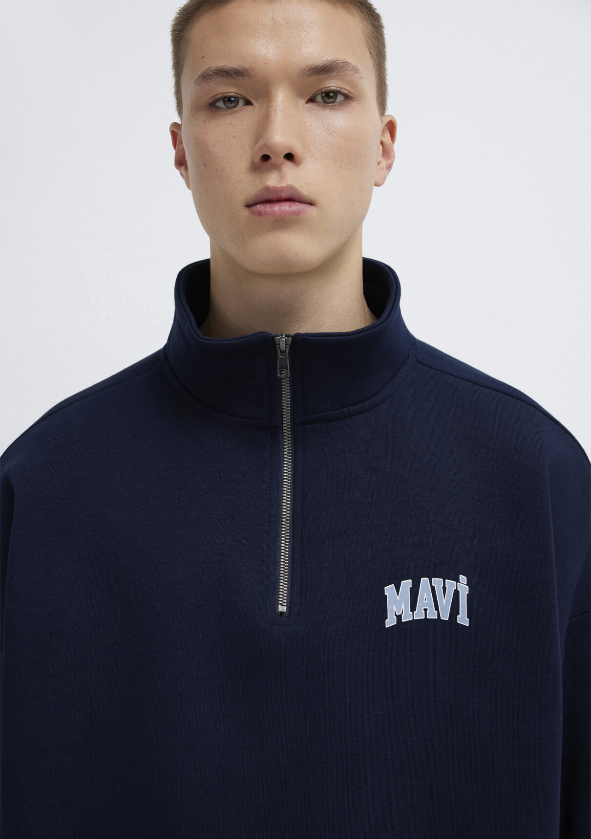 Mavi Logo Baskılı Yarı Fermuarlı Lacivert Sweatshirt görsel 6