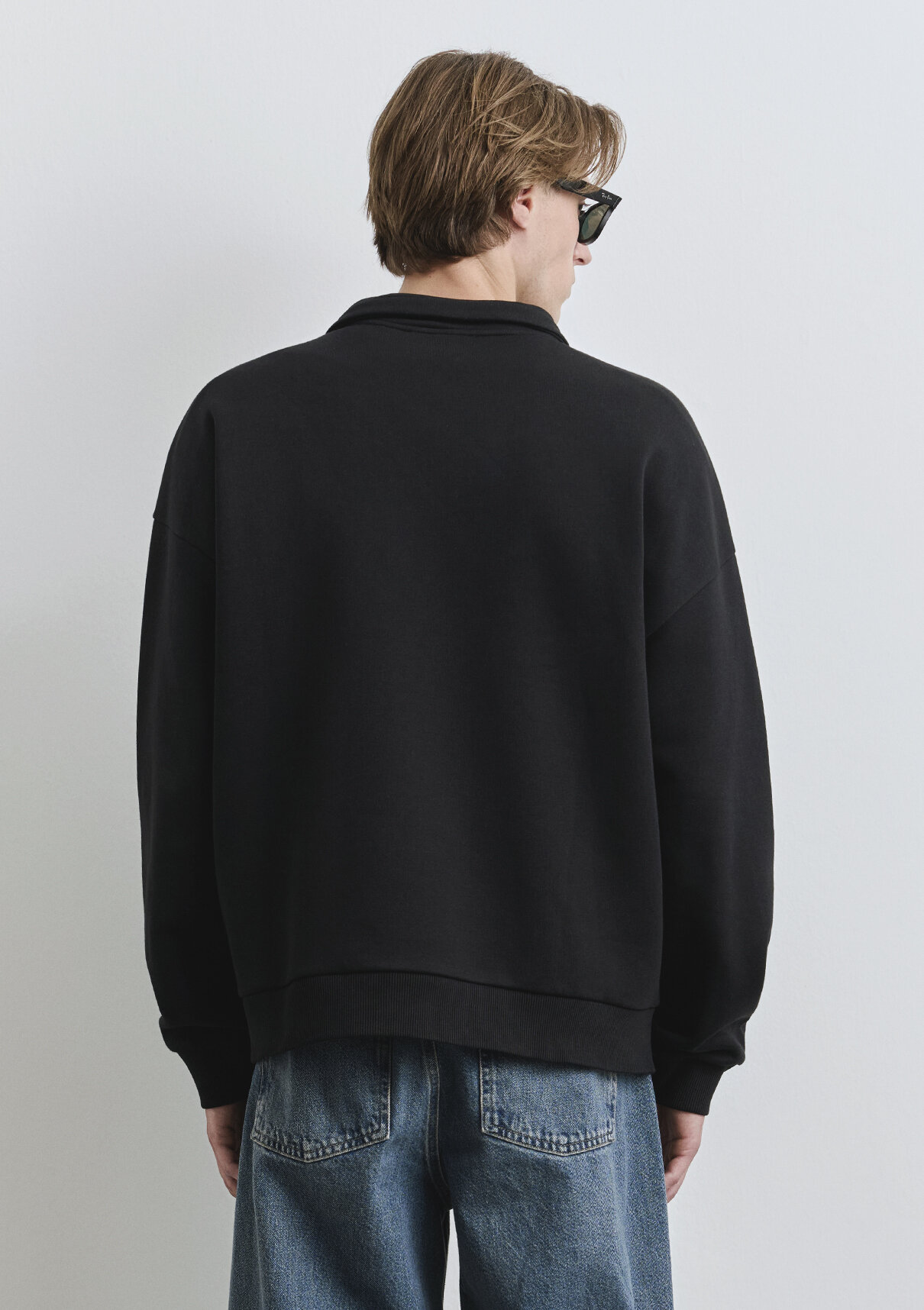 Mavi Logo Baskılı Yarı Fermuarlı Siyah Sweatshirt görsel 4