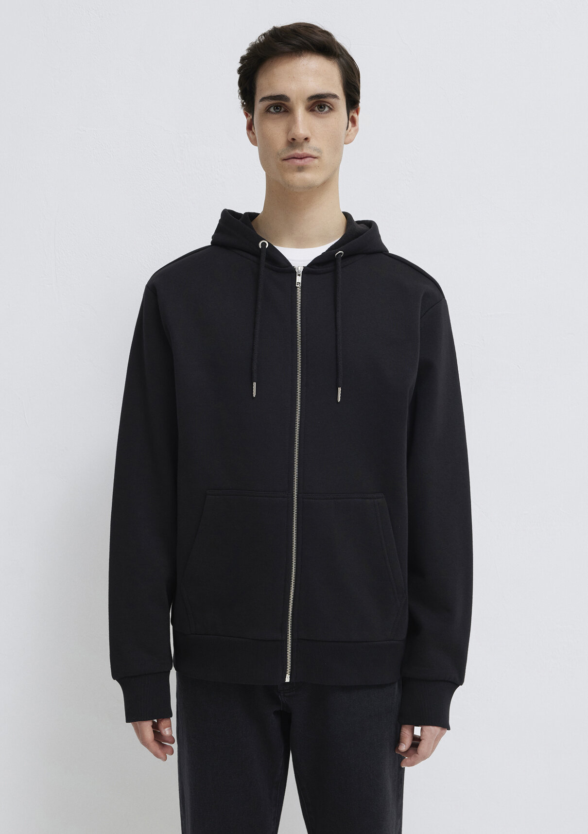 Mavi Kapüşonlu Fermuarlı Siyah Basic Sweatshirt görsel 4
