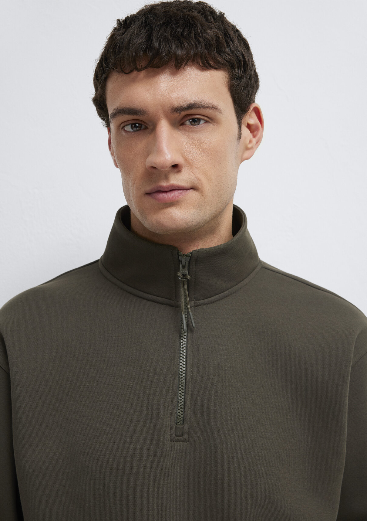 Mavi Yarı Fermuarlı Haki Basic Sweatshirt görsel 6