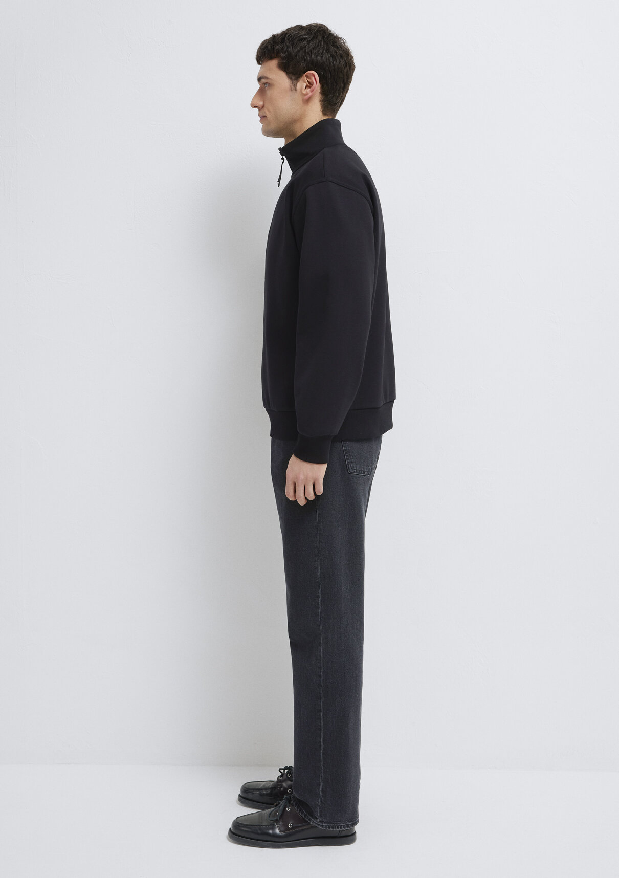 Mavi Yarı Fermuarlı Siyah Basic Sweatshirt görsel 4