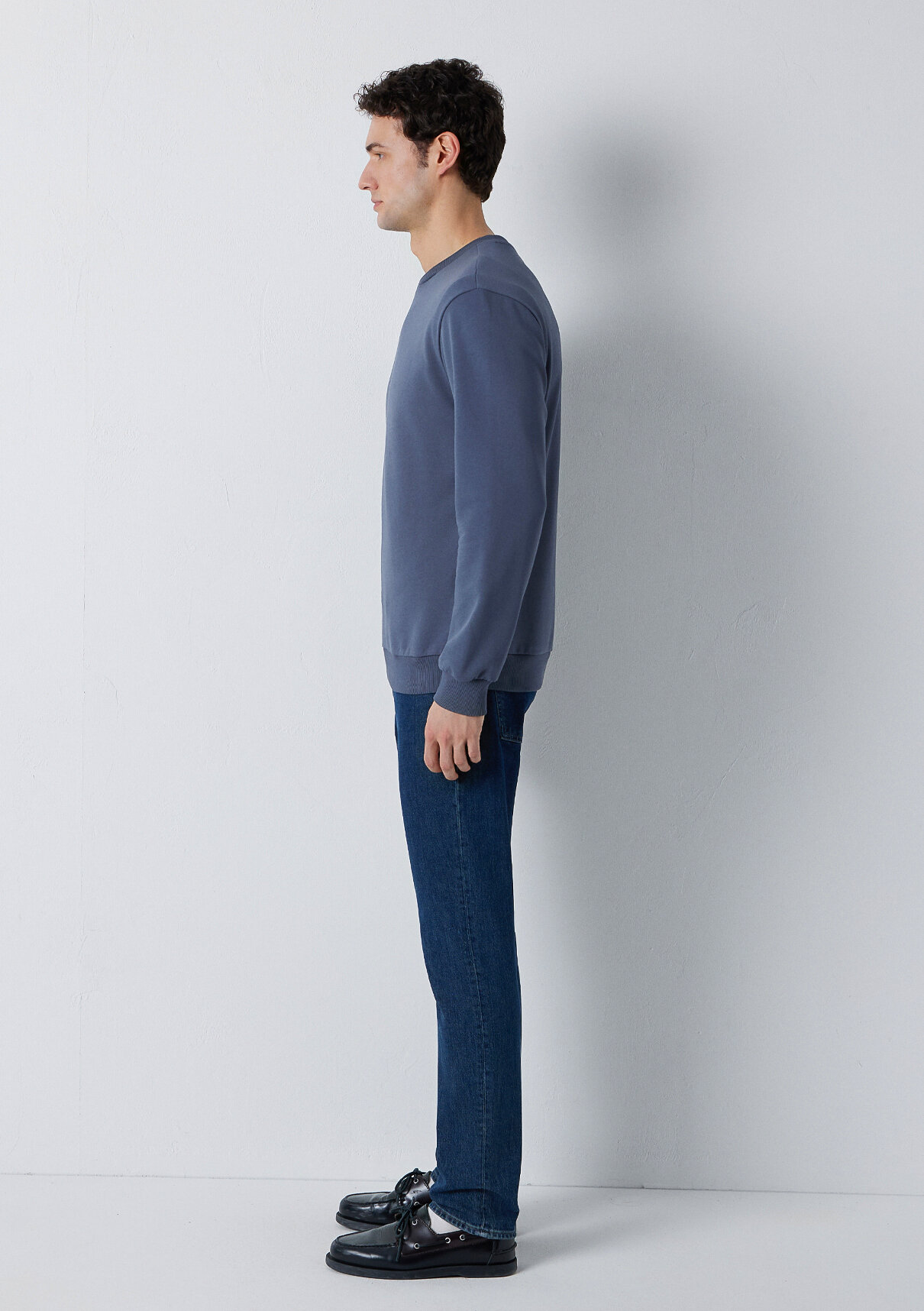 Mavi Bisiklet Yaka Lacivert Basic Sweatshirt görsel 4