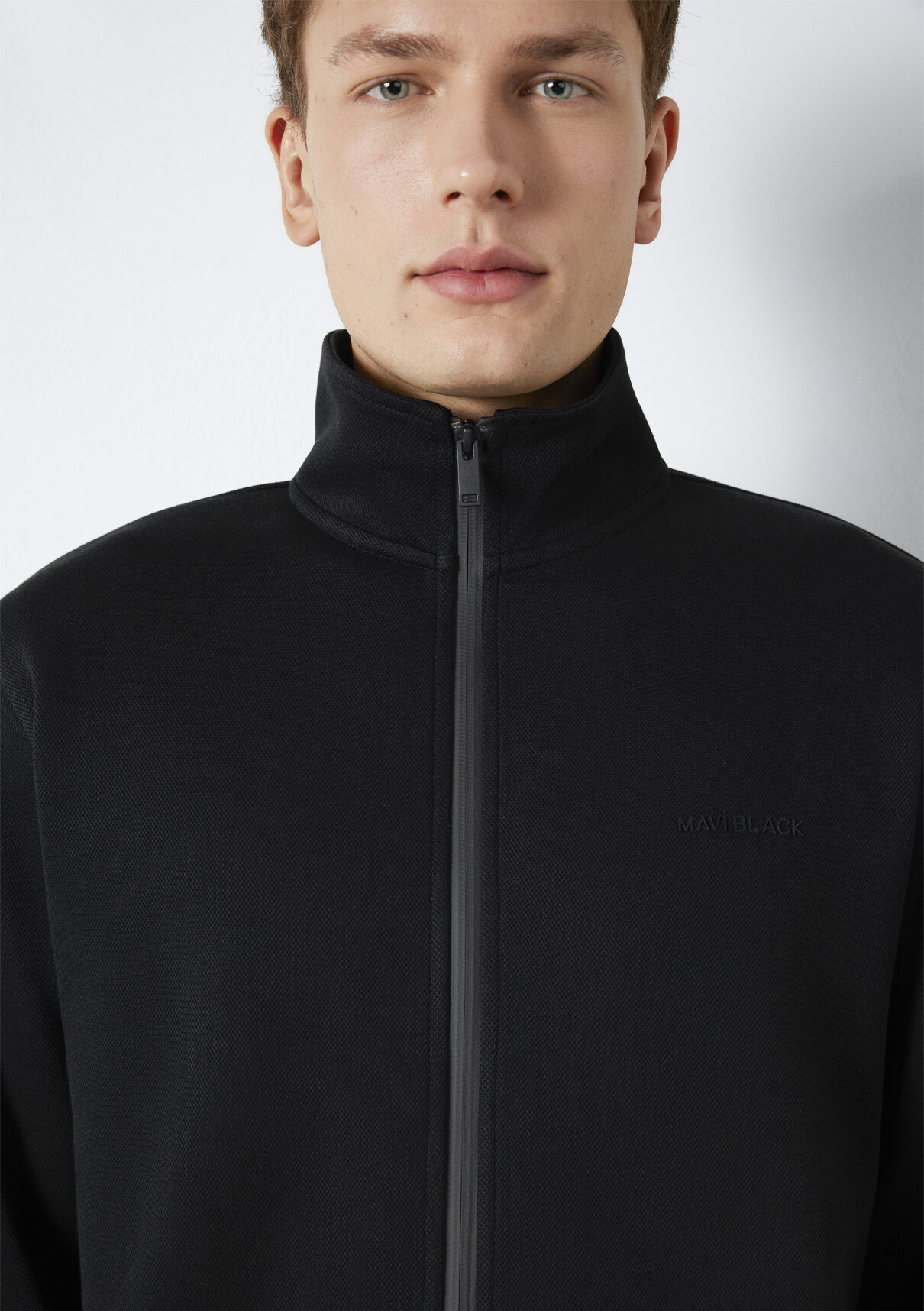 Mavi Black Fermuarlı Siyah Sweatshirt görsel 5