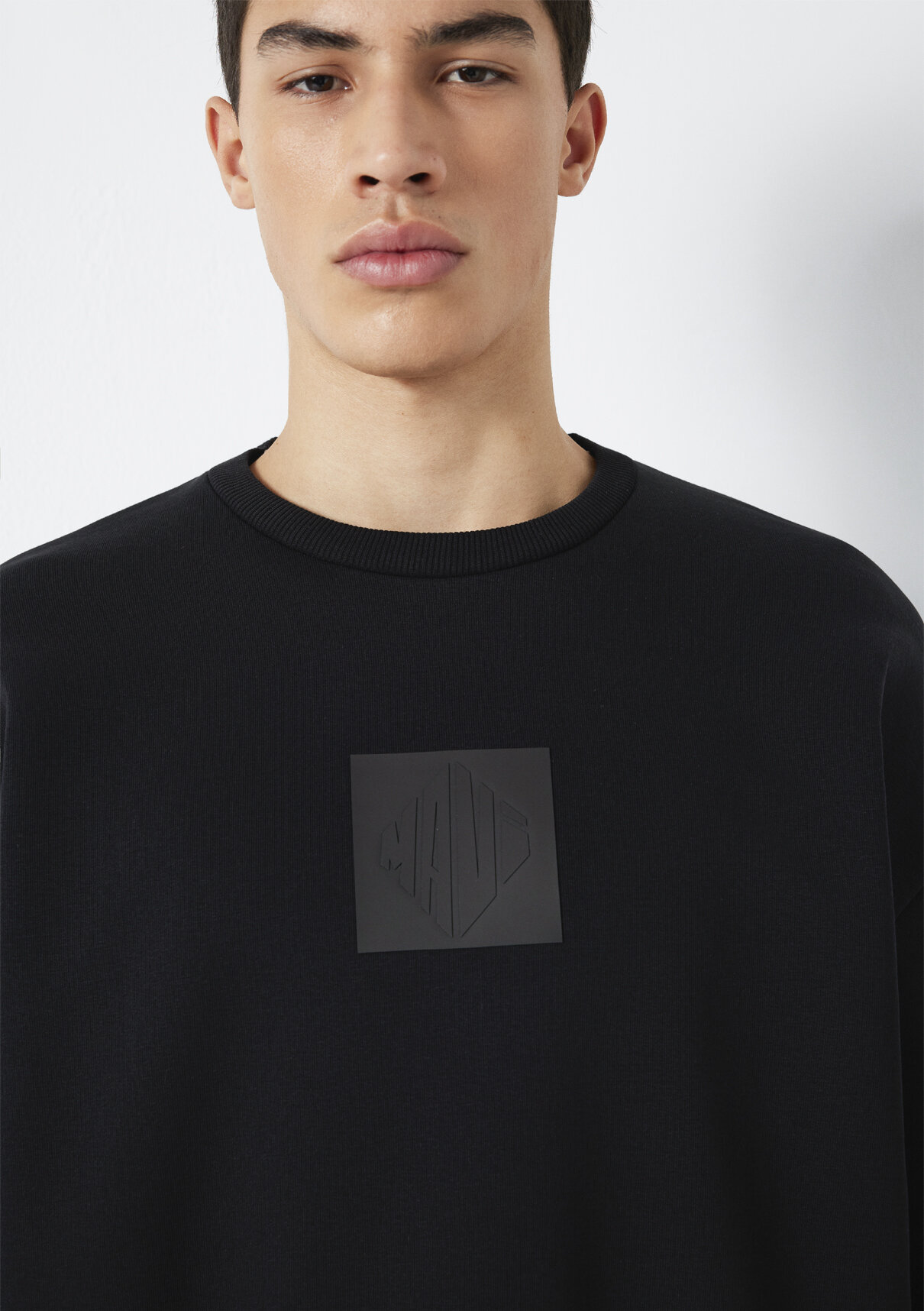 Mavi Baskılı Siyah Sweatshirt görsel 7