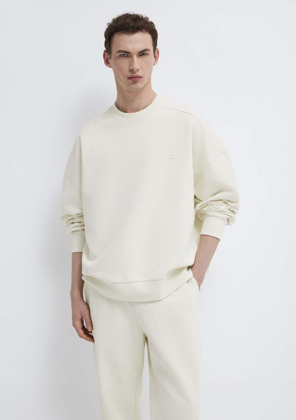 Mavi Bisiklet Yaka Ekru Sweatshirt
