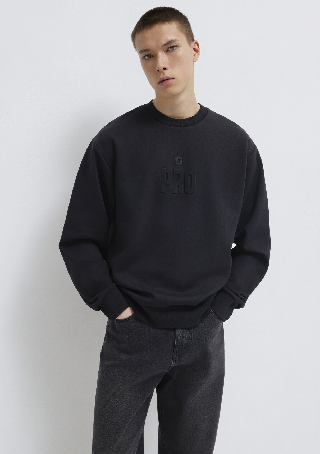 Mavi Pro Siyah Sweatshirt görsel 2