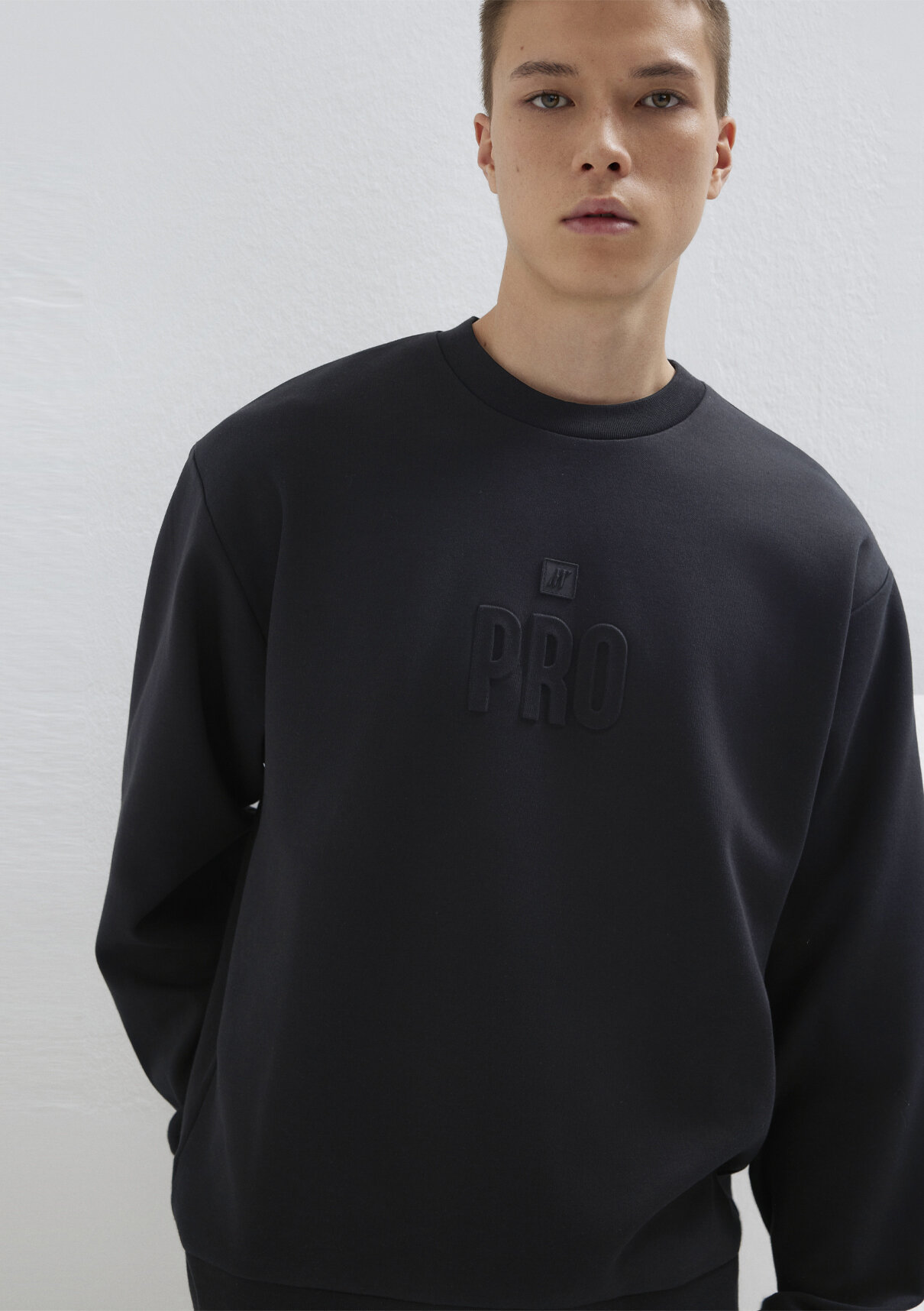 Mavi Pro Siyah Sweatshirt görsel 3