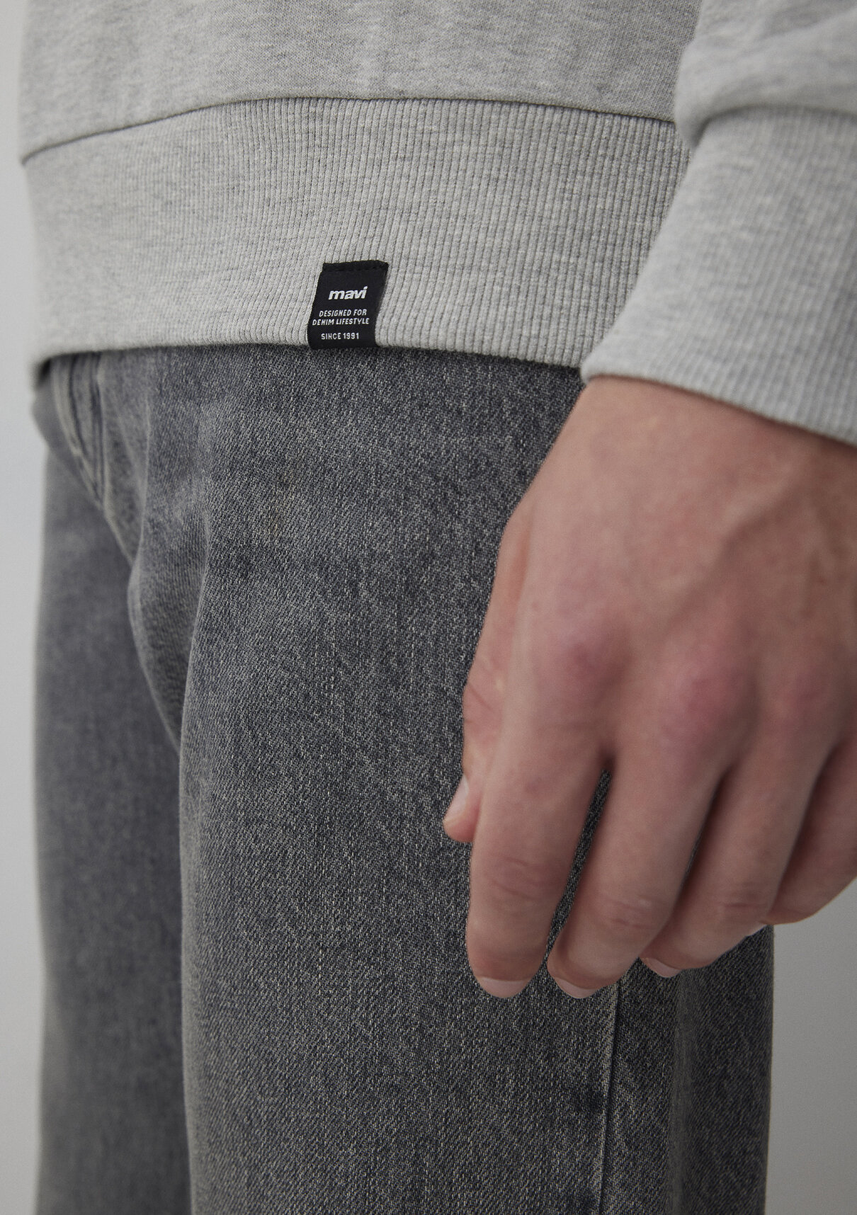 Mavi Yarı Fermuarlı Gri Polo Sweatshirt görsel 7
