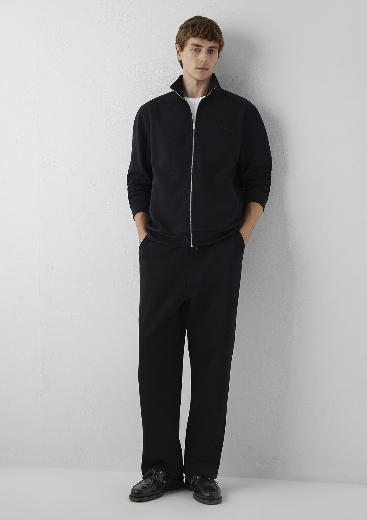 Mavi Fermuarlı Siyah Sweatshirt görsel 2