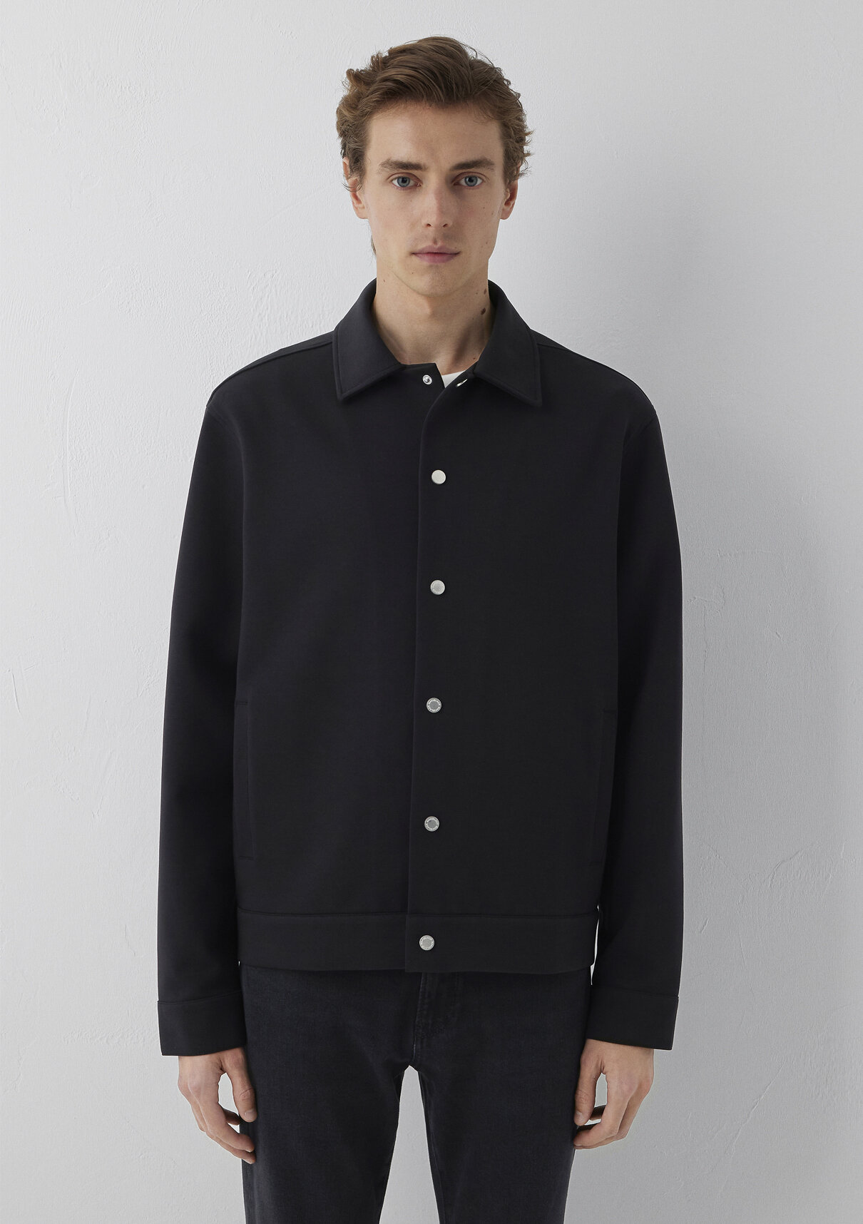 Mavi Düğmeli Siyah Sweatshirt görsel 3