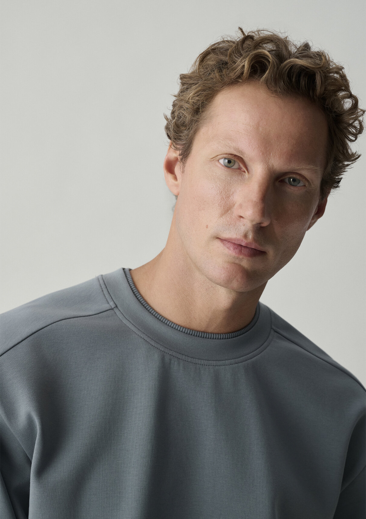 Mavi Gri Basic Sweatshirt görsel 3