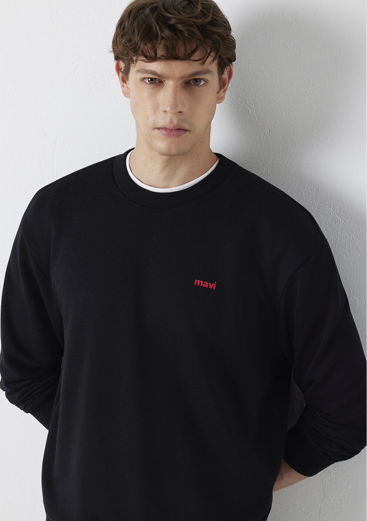 Mavi Logo Siyah Basic Sweatshirt görsel 2