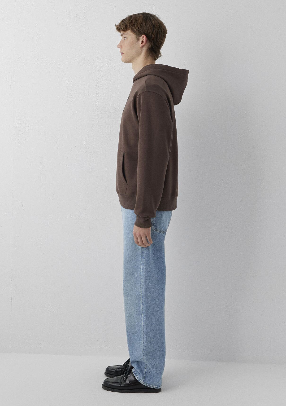 Mavi Logo Baskılı Kapüşonlu Kahverengi Sweatshirt görsel 4