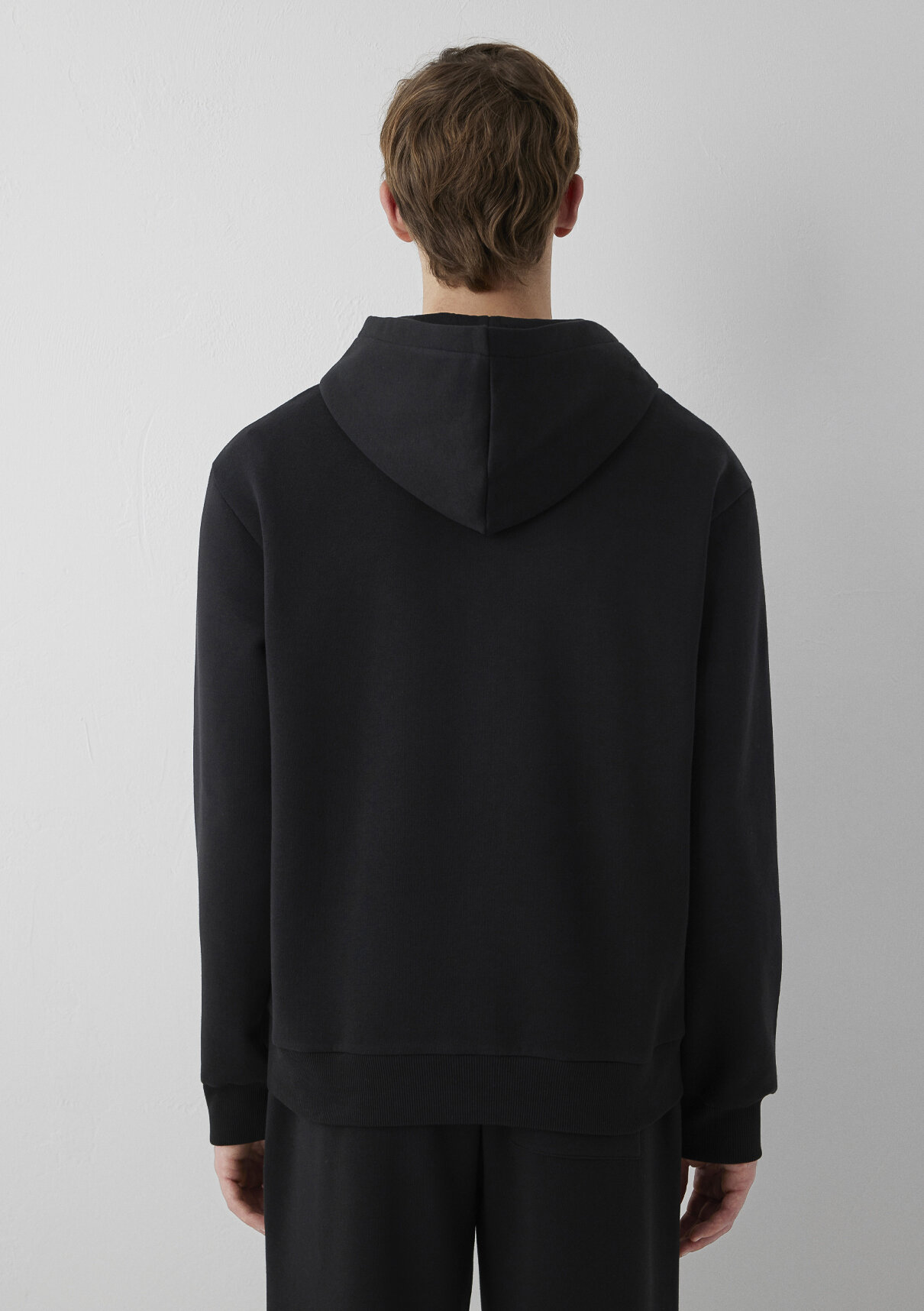 Mavi Logo Baskılı Kapüşonlu Siyah Sweatshirt görsel 6