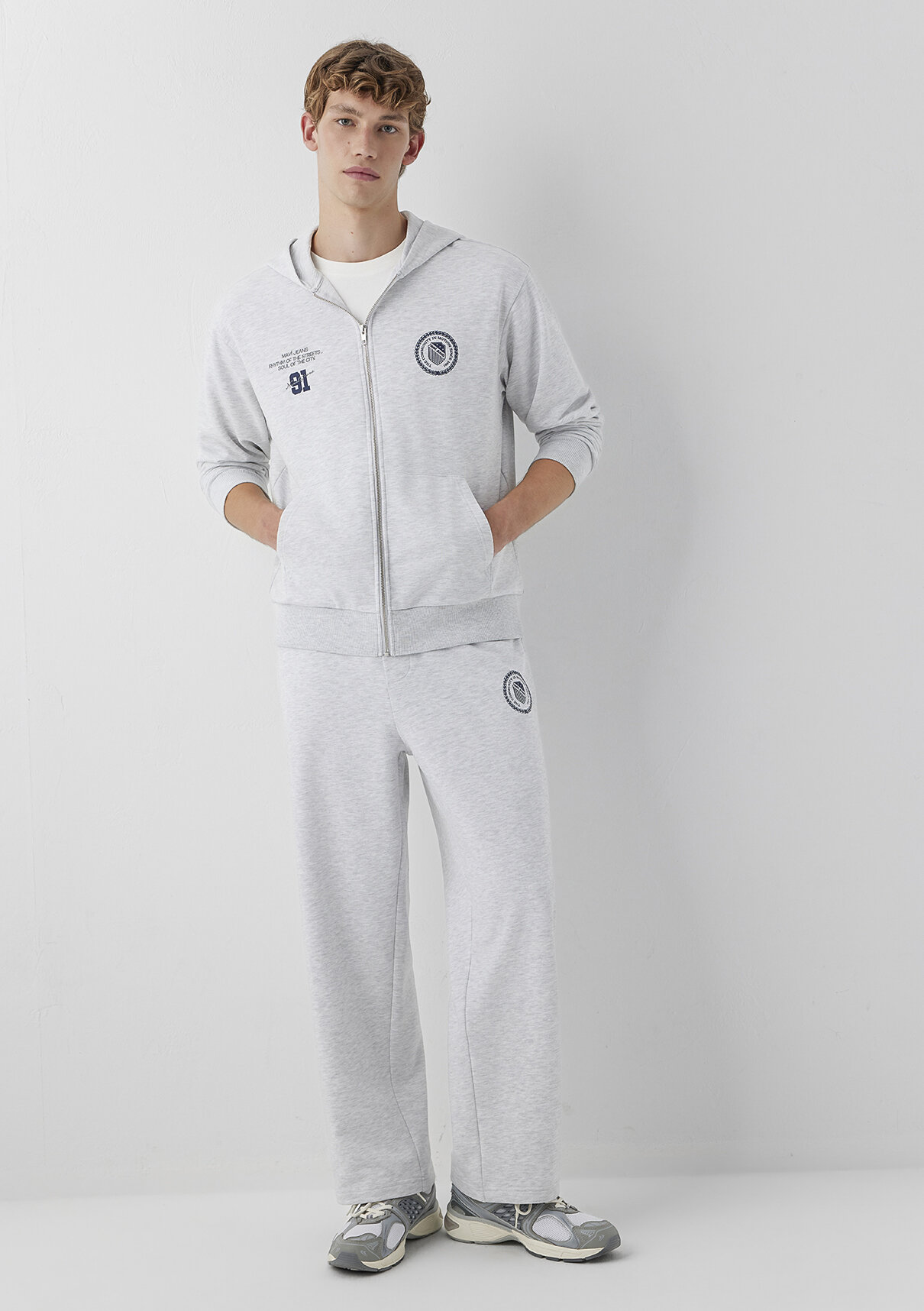 Mavi Logo Baskılı Kapüşonlu Fermuarlı Gri Sweatshirt görsel 2