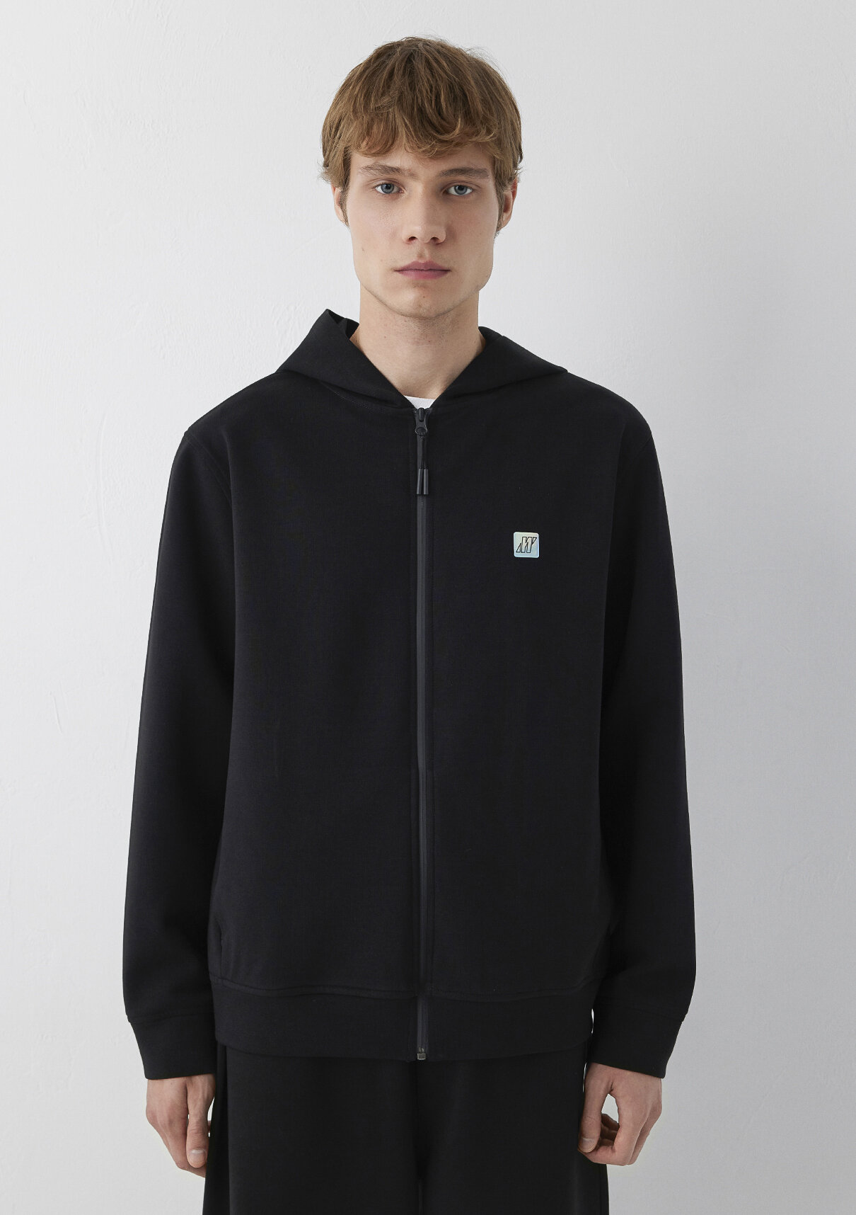 Mavi Kapüşonlu Siyah Sweatshirt görsel 3