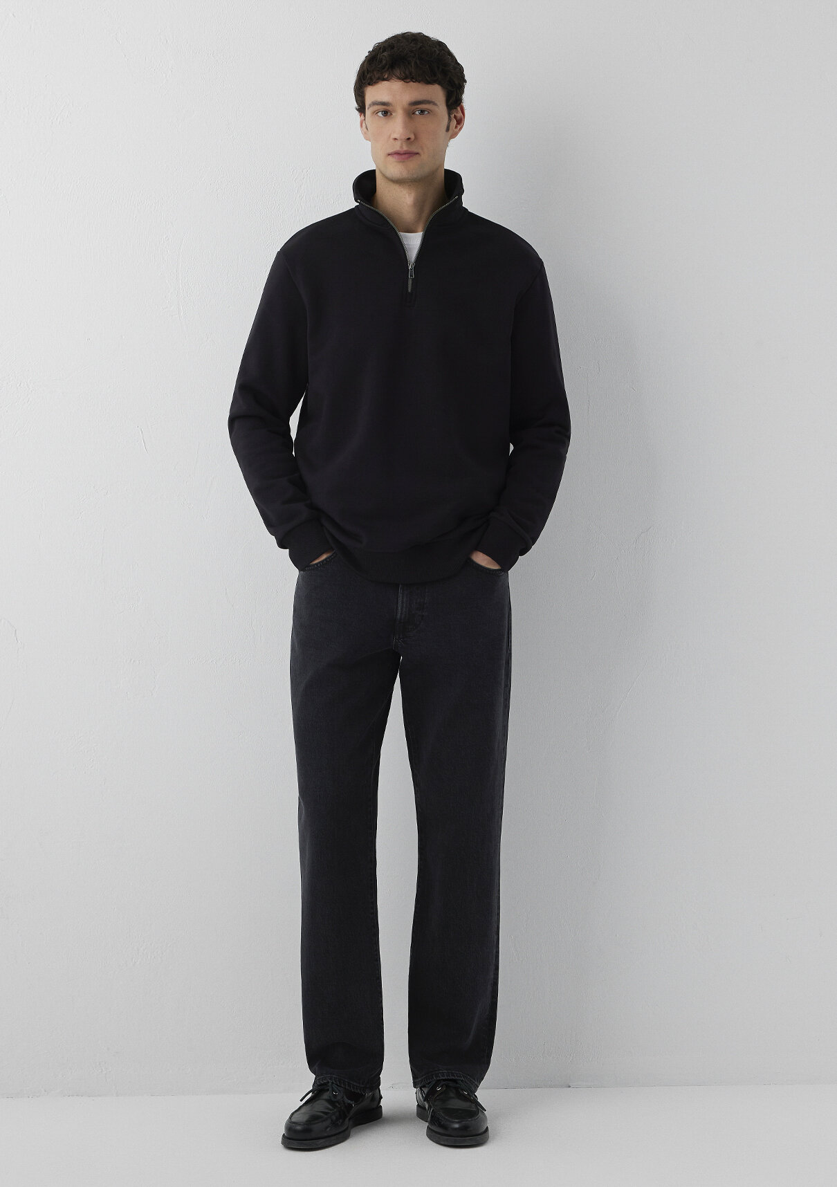Mavi Yarı Fermuarlı Siyah Basic Sweatshirt görsel 2