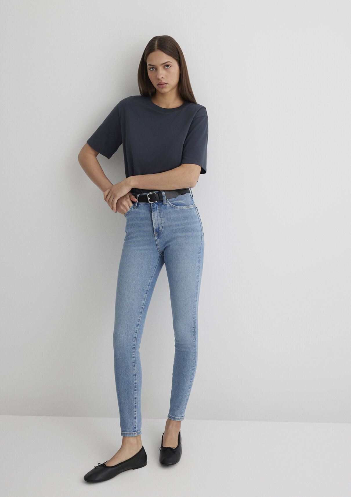 Mavi Gold Shape Puslu Indigo Mavisi Jean Pantolon görsel 3