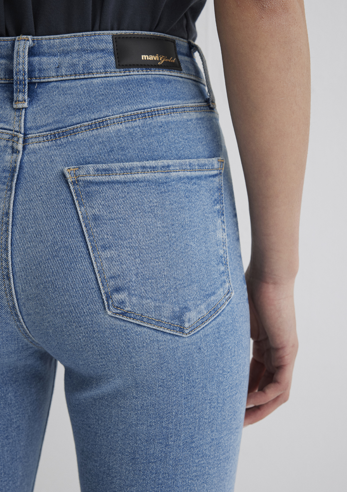 Mavi Gold Shape Puslu Indigo Mavisi Jean Pantolon görsel 8