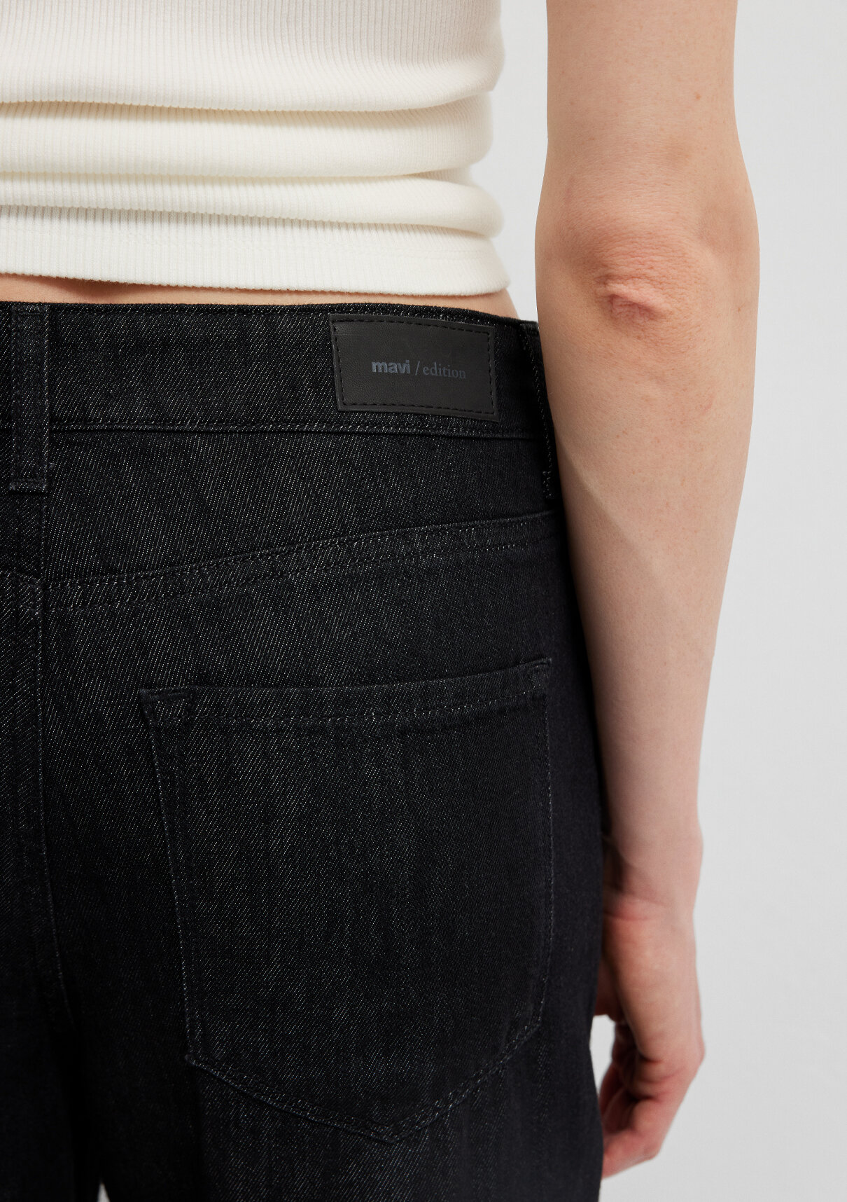 Mavi Edition Gri Rinse Jean Pantolon görsel 8