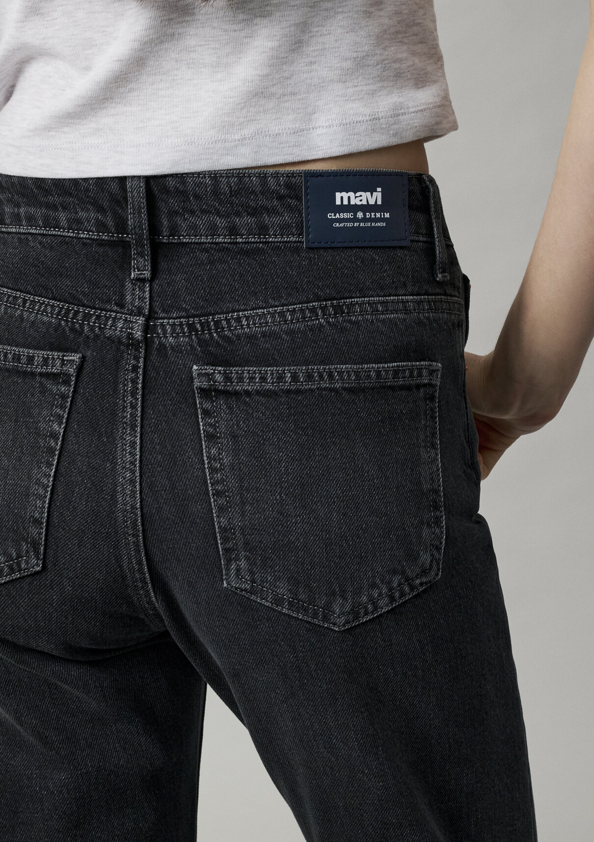 Mavi Classic Denim Gri Jean Pantolon görsel 8