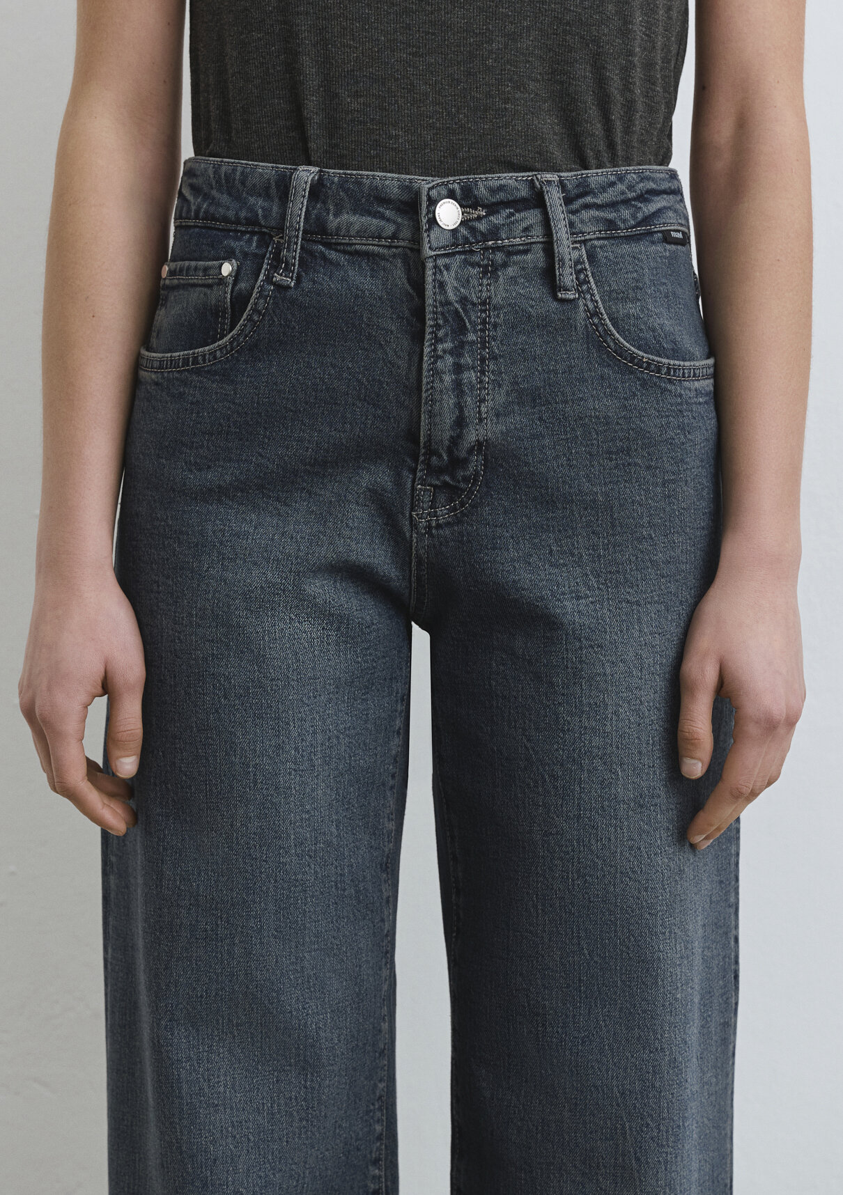 Mavi Premium Blue Gölgeli Derin Mavi Jean Pantolon görsel 7