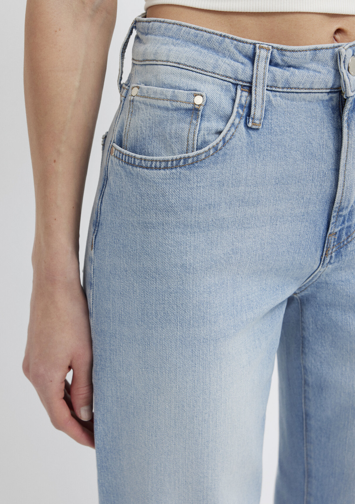Mavi Premium Blue Gölgeli Açık Mavi Jean Pantolon görsel 7