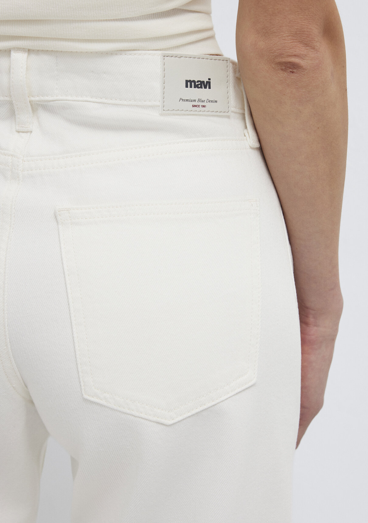 Mavi Premium Blue Kırık Beyaz Jean Pantolon görsel 8