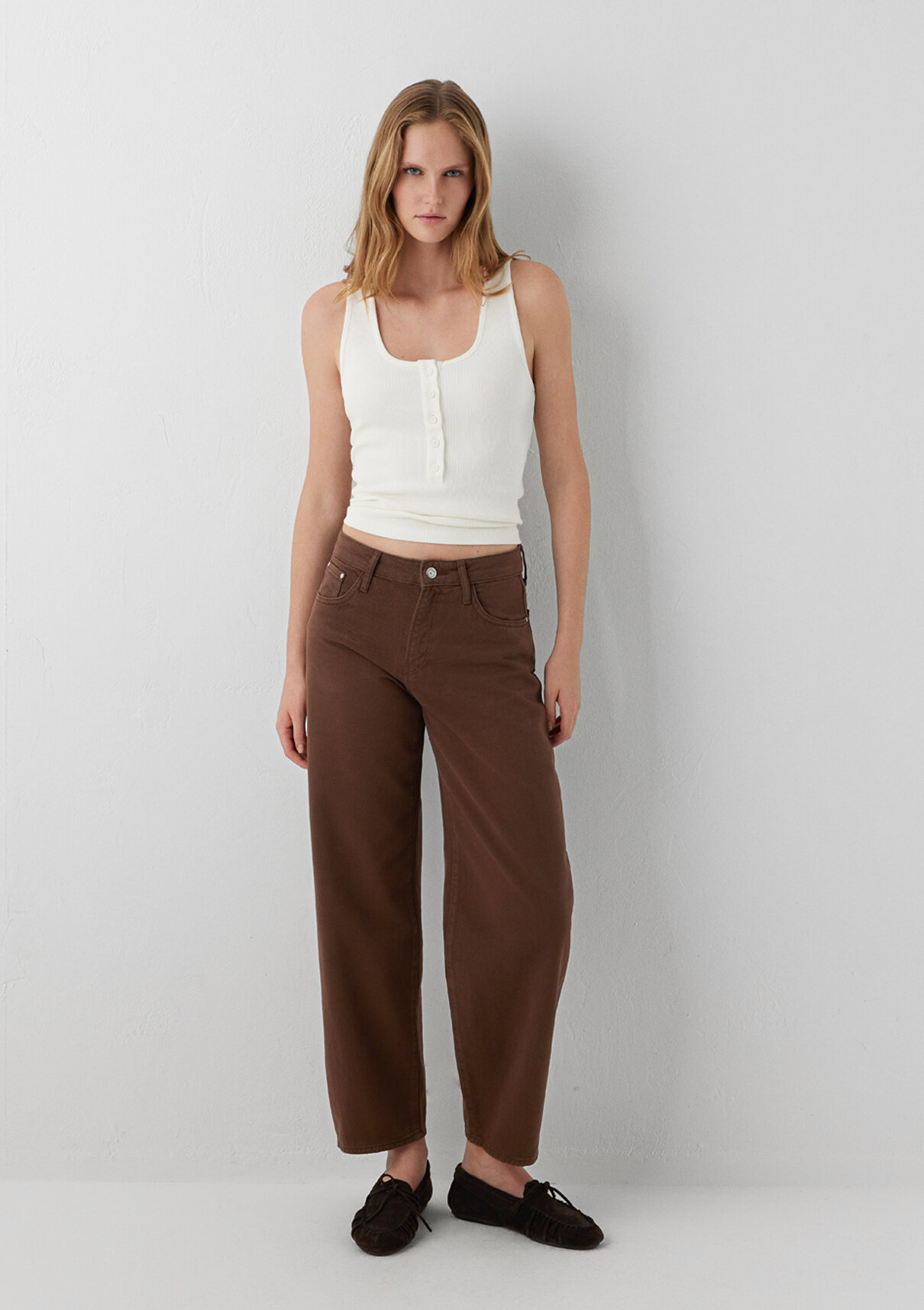 Mavi Leila Real Blue Kahverengi Gabardin Pantolon görsel 2