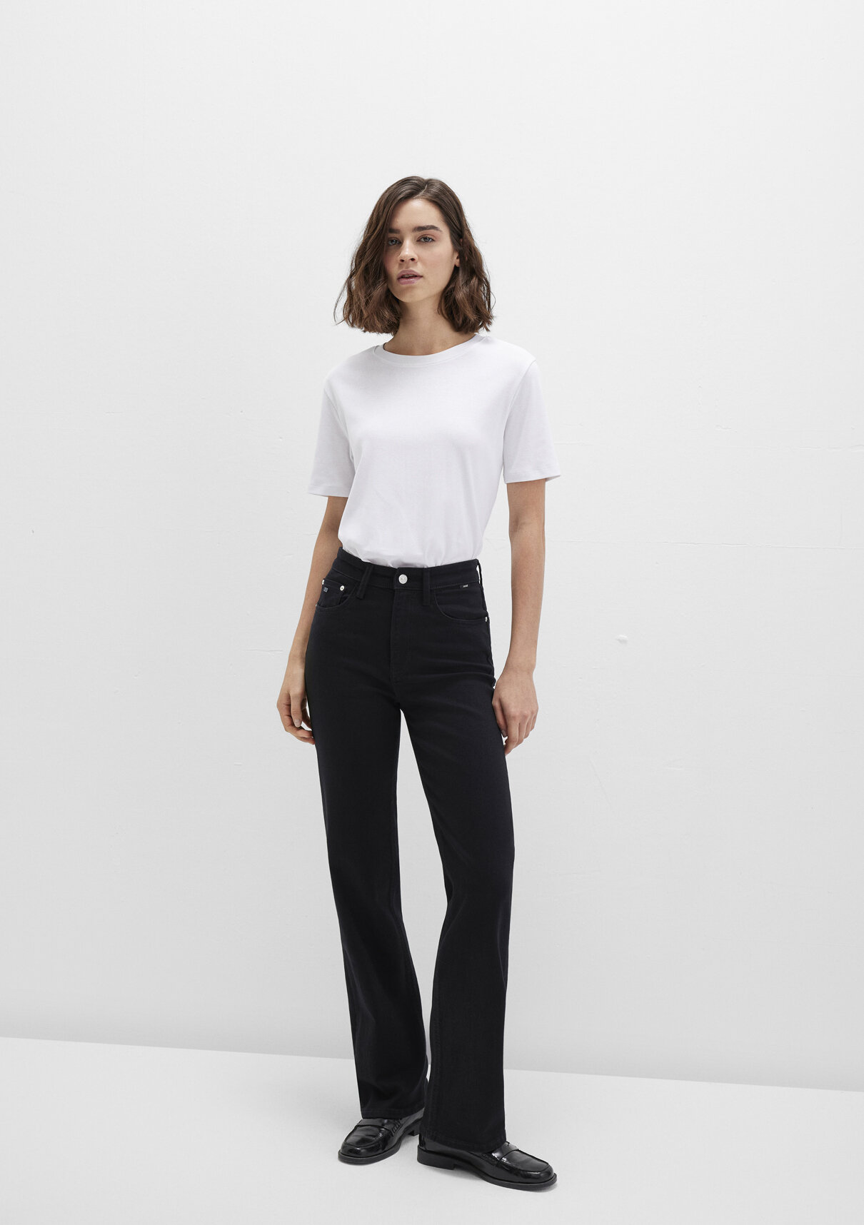 Mavi Classic Denim Siyah Jean Pantolon görsel 2