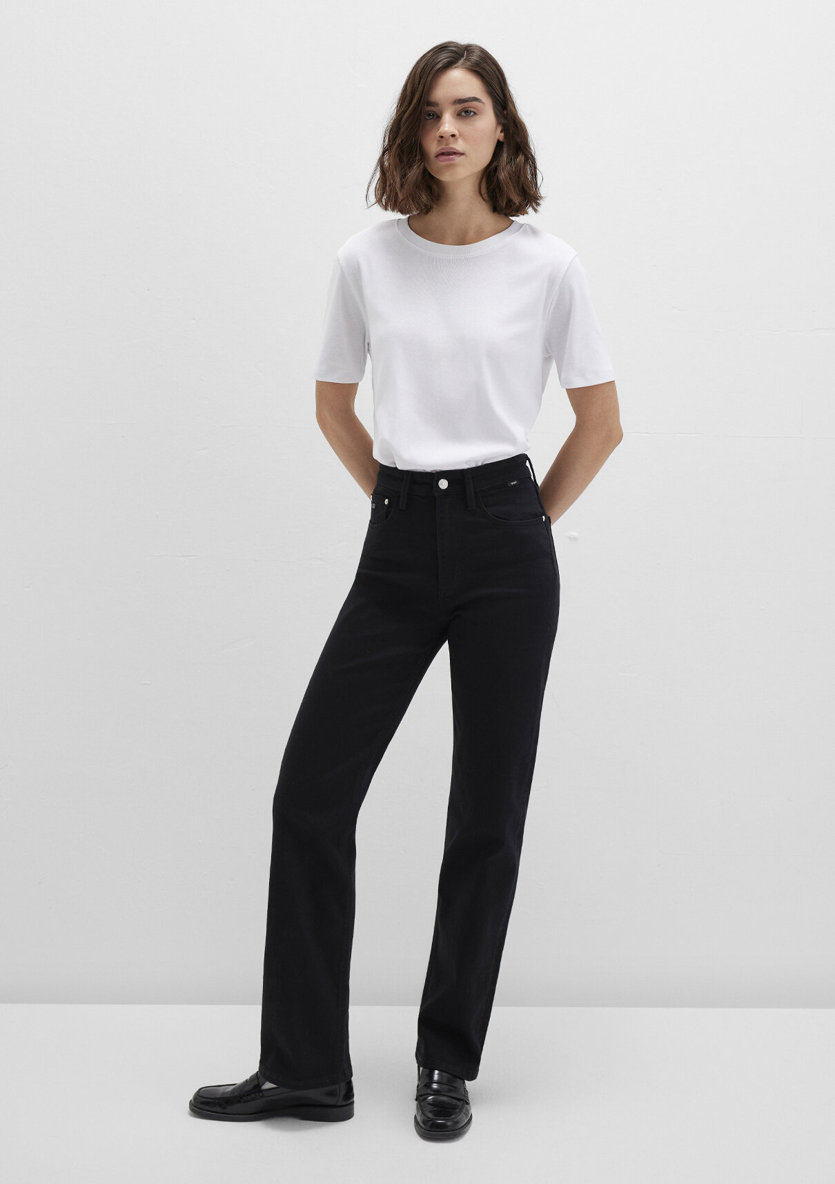 Mavi Classic Denim Siyah Jean Pantolon görsel 3