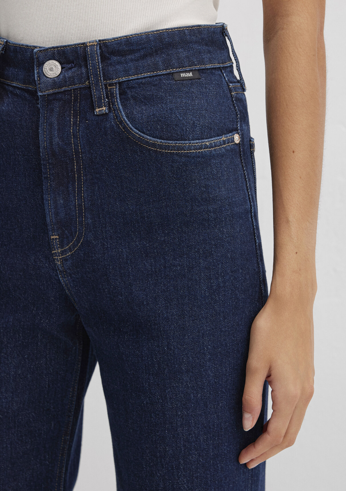 Mavi Classic Denim Rinse Jean Pantolon görsel 6